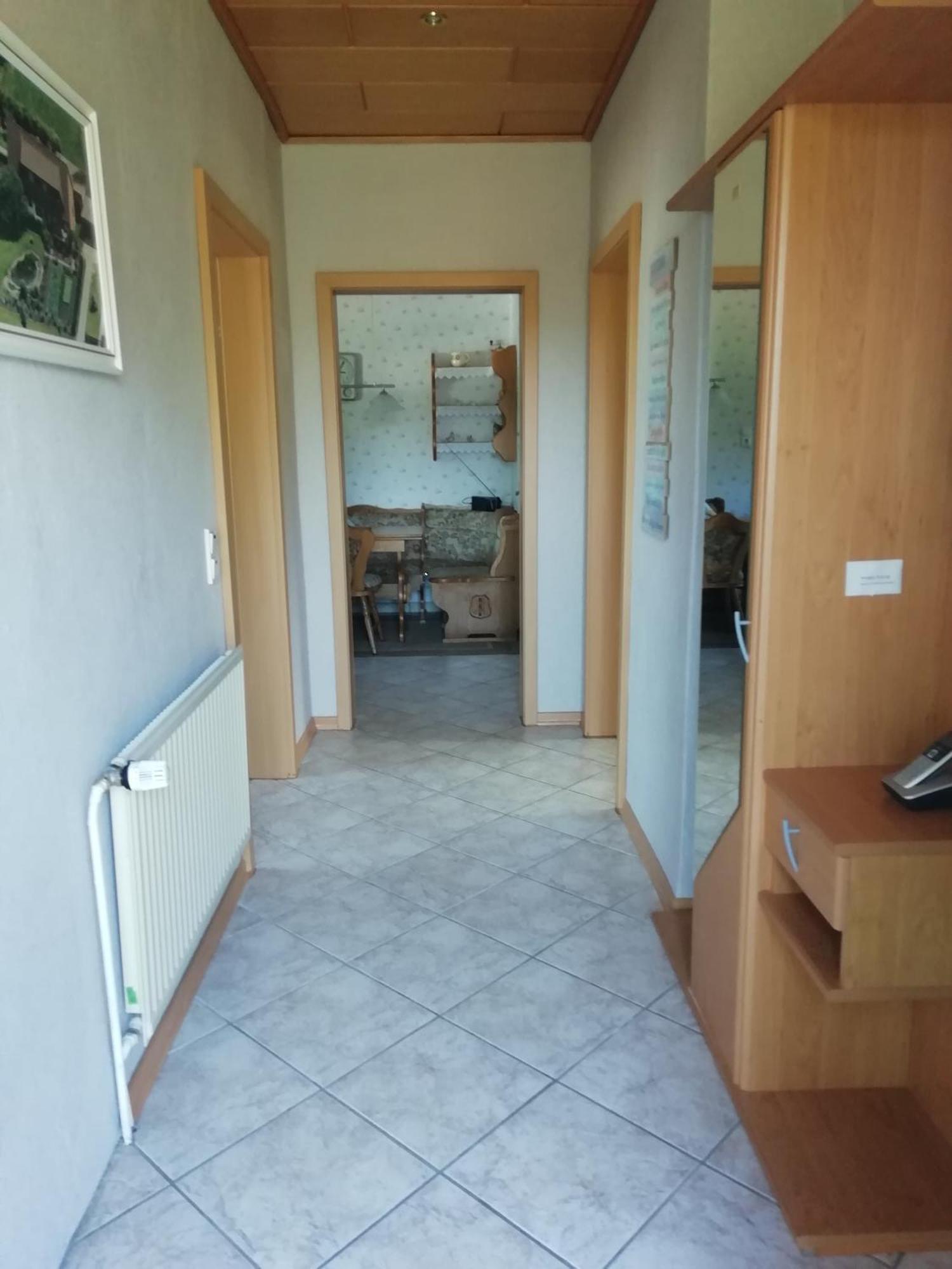 Meyers Ferienwohnung Elmlohe Quarto foto